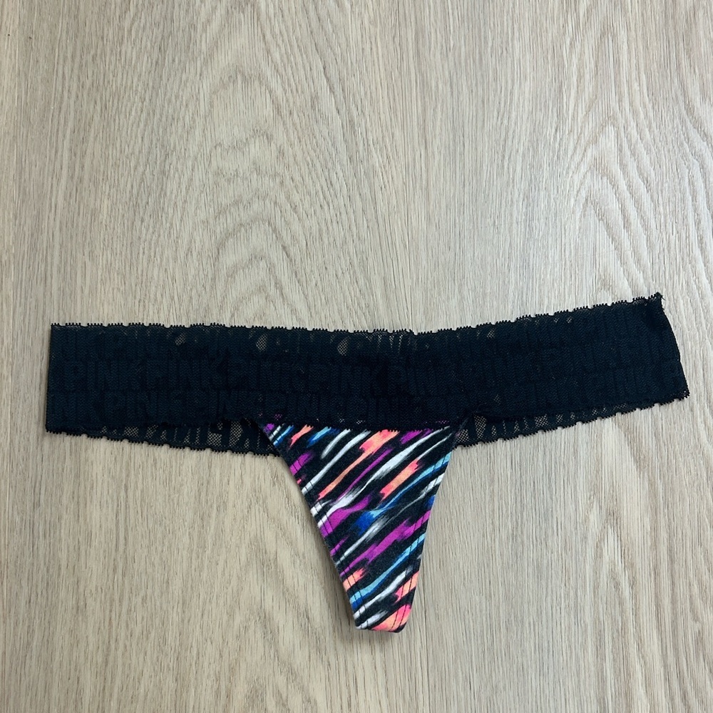 2015 PINK Victoria’s Secret Thong Panty S